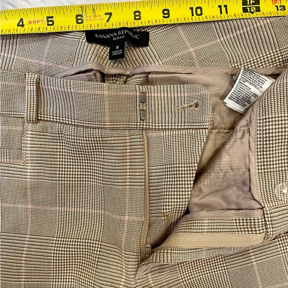 Banana Republic Checkered Beige Trousers